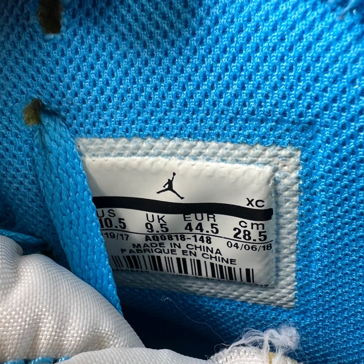 Jordan 1 Retro High Off-White University Blue 10.5 (Moderately Worn Pre-Owned)JordanWhite/Dark Powder Blue-Cone - Image 4
