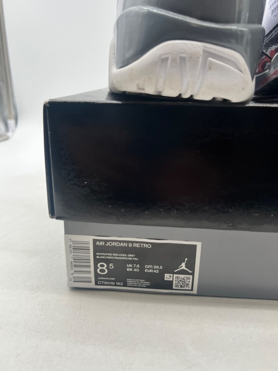 Jordan 9 Retro Fire Red 8.5 (Moderately Worn Pre-Owned)JordanWhite/Fire Red/Cool Grey - Image 6