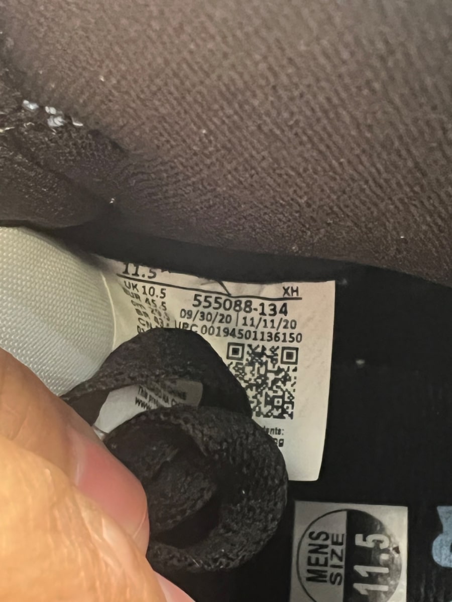 Jordan 1 Retro High OG University Blue 11.5 (Moderately Worn Pre-Owned) - Image 7