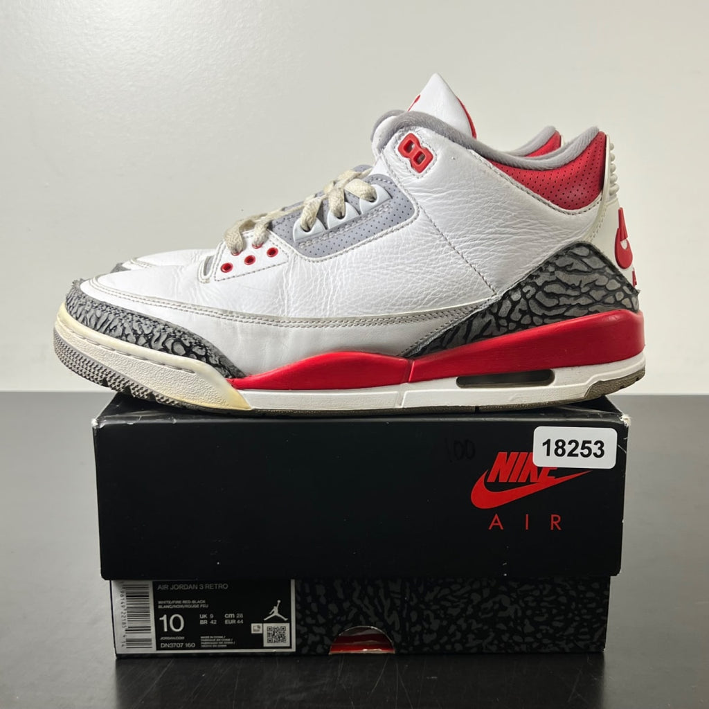 Jordan 3 Retro Fire Red (2022) 10 (Heavily Worn Pre-Owned)JordanWhite/Fire Red/Cement Grey/Black - Image 3