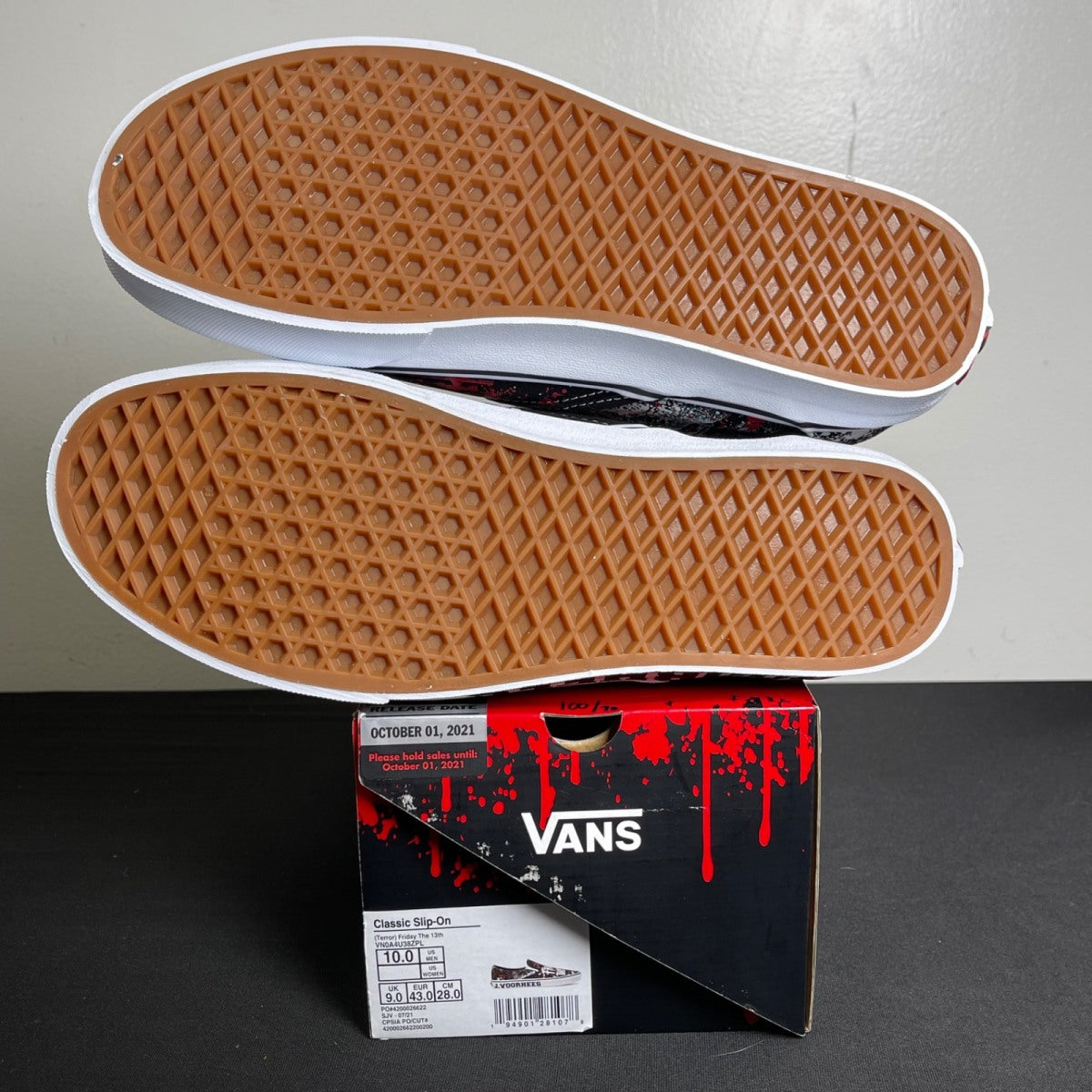 Vans Classic Slip-On Horror Pack Friday the 13th Jason Voorhees (Size 10) - Image 5