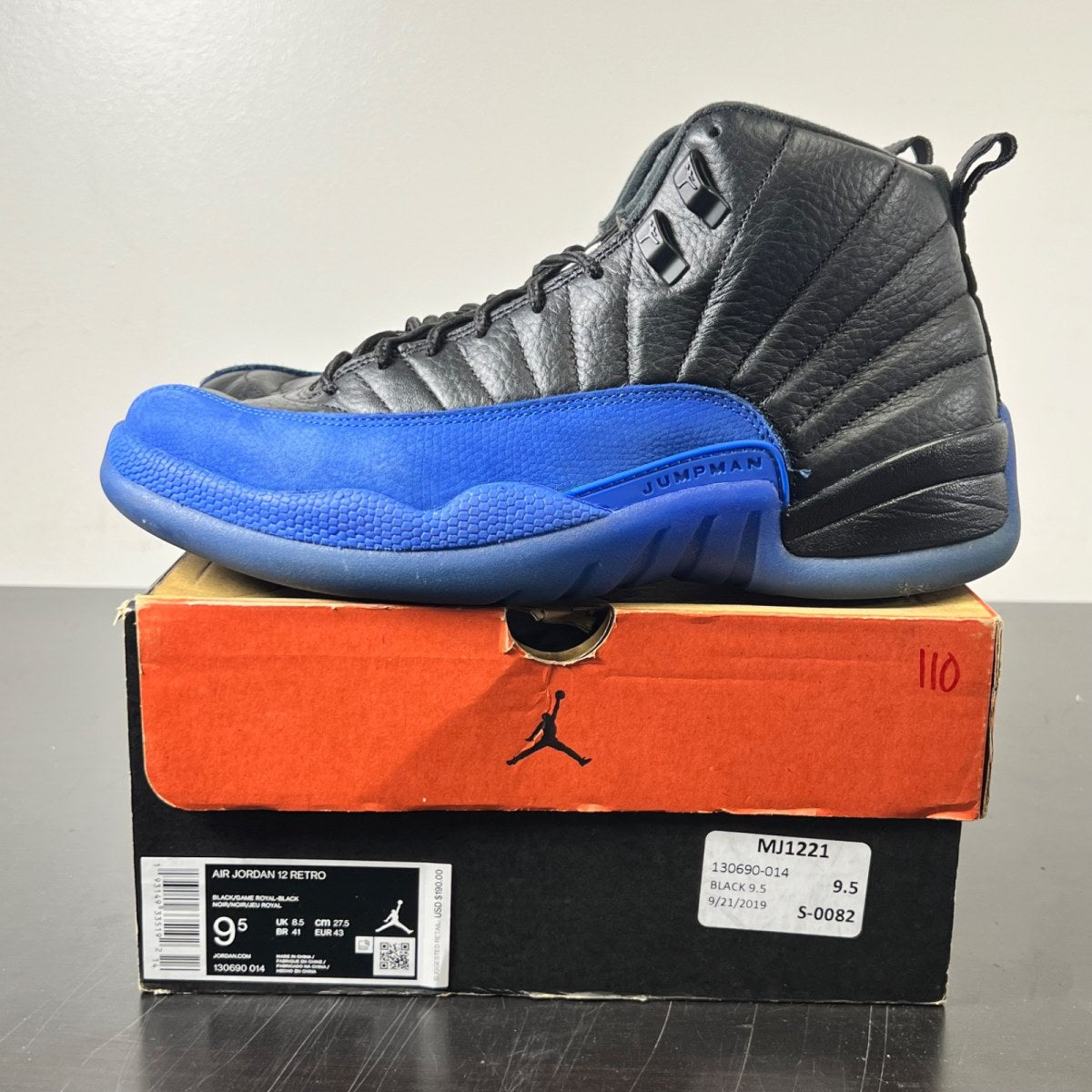 Jordan 12 Retro Black Game Royal 9.5 (Heavily Worn Pre-Owned)JordanBlack/Game Royal-Black - Image 3