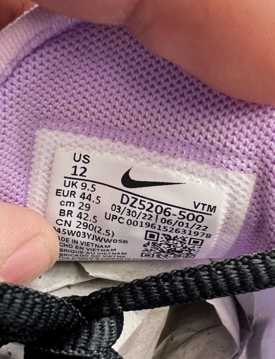 Nike Air Max 270 Lilac (Women's) 12W (Lightly Worn Pre-Owned)NikeLilac/University Blue/Barely Grape/Black - Image 7