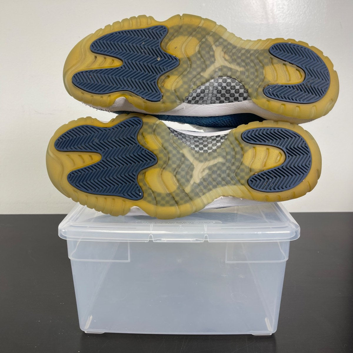 Jordan 11 Retro Low Snake Navy (2019) 11 (Moderately Worn Pre-Owned)JordanWhite/Black-Navy - Image 5