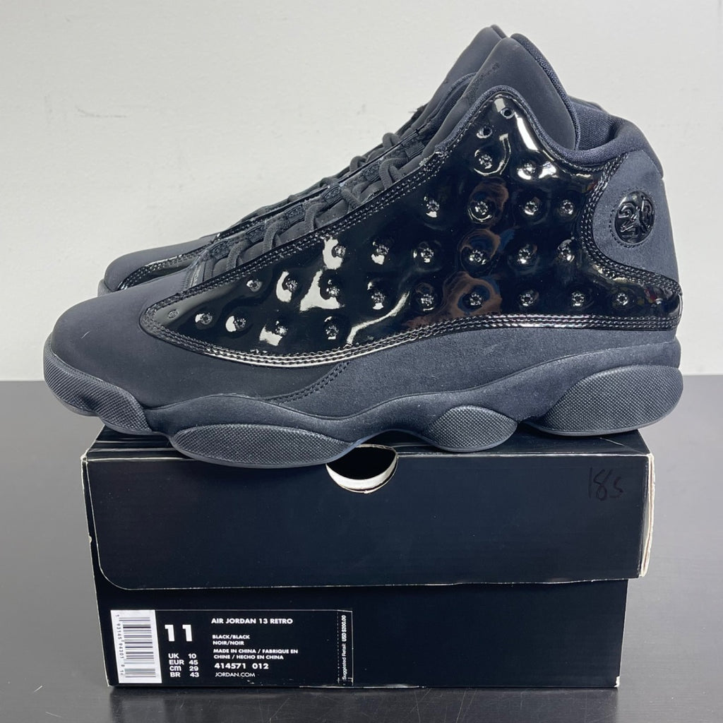 Jordan 13 Retro Cap and Gown 11 (Moderately Worn Pre-Owned)JordanBlack/Black - Image 4