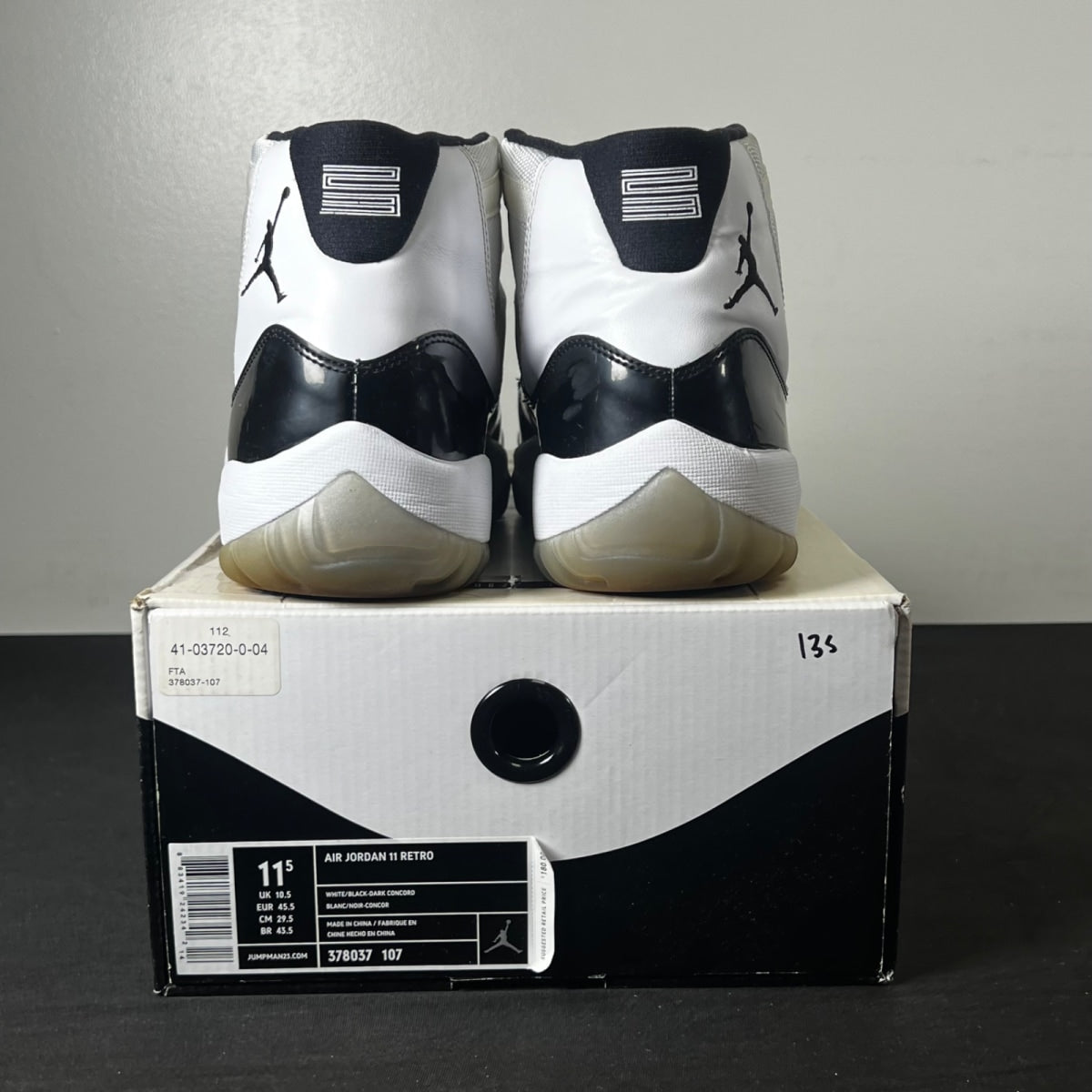Jordan 11 Retro Concord (2011) 11.5 (Moderately Worn Pre-Owned)JordanWhite/Black-Dark Concord - Image 5