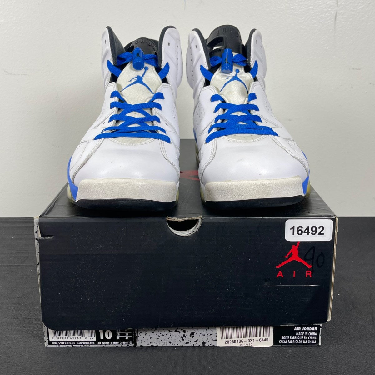 Jordan 6 Retro Sport Blue (2014) 10 (Moderately Worn Pre-Owned)JordanWhite/Sport Blue-Black - Image 2