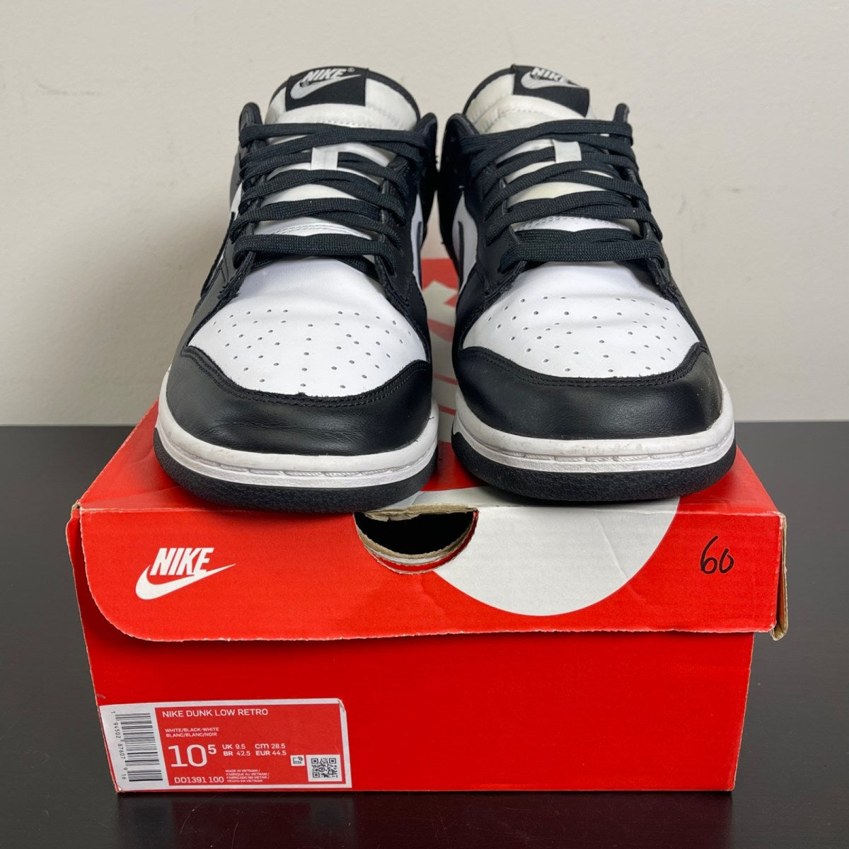 Nike Dunk Low Retro White Black Panda 10.5 (Moderately Worn Pre-Owned)NikeWhite/Black - Image 2