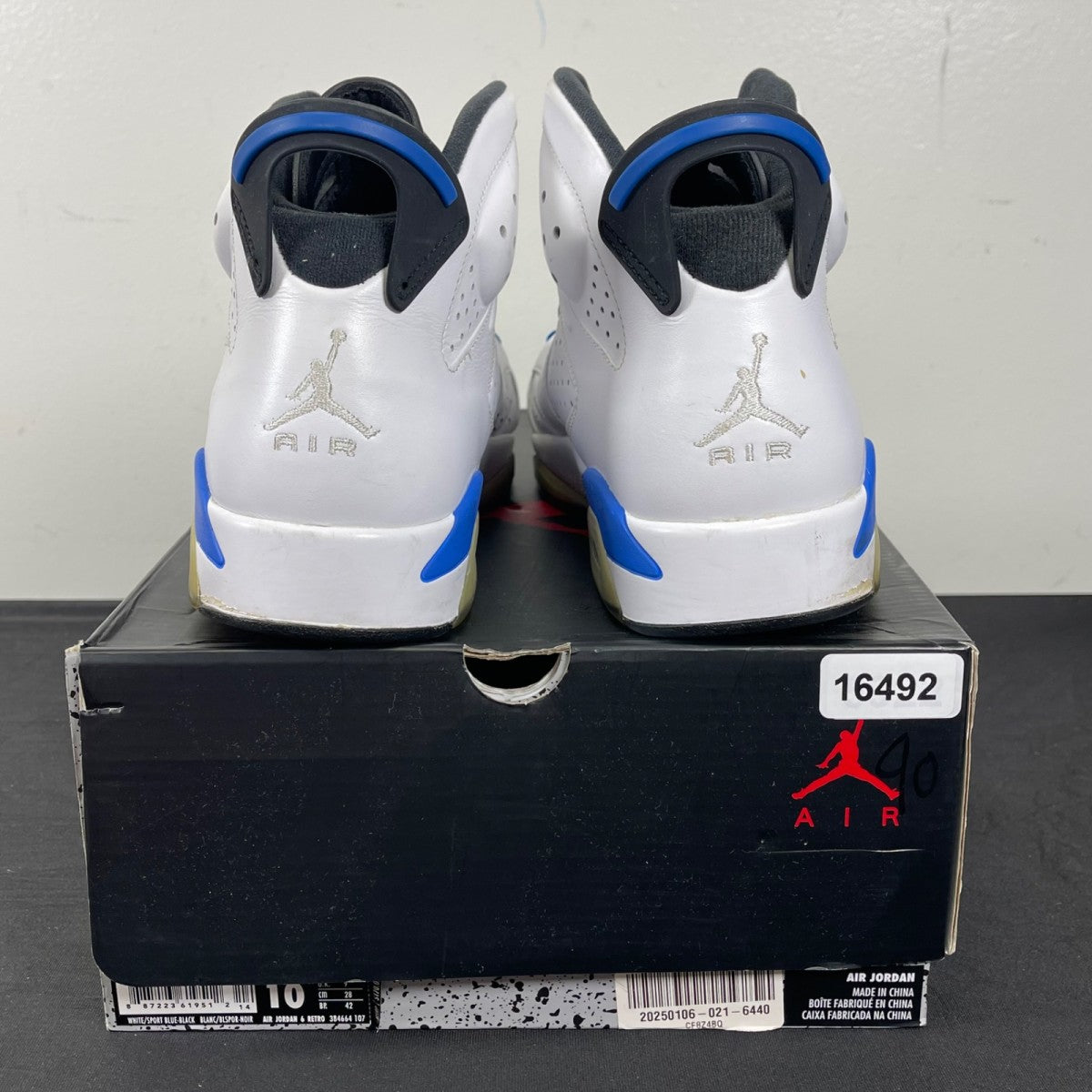 Jordan 6 Retro Sport Blue (2014) 10 (Moderately Worn Pre-Owned)JordanWhite/Sport Blue-Black - Image 4