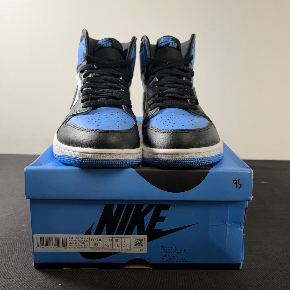 Jordan 1 Retro High OG UNC Toe (Size 9) - Image 2