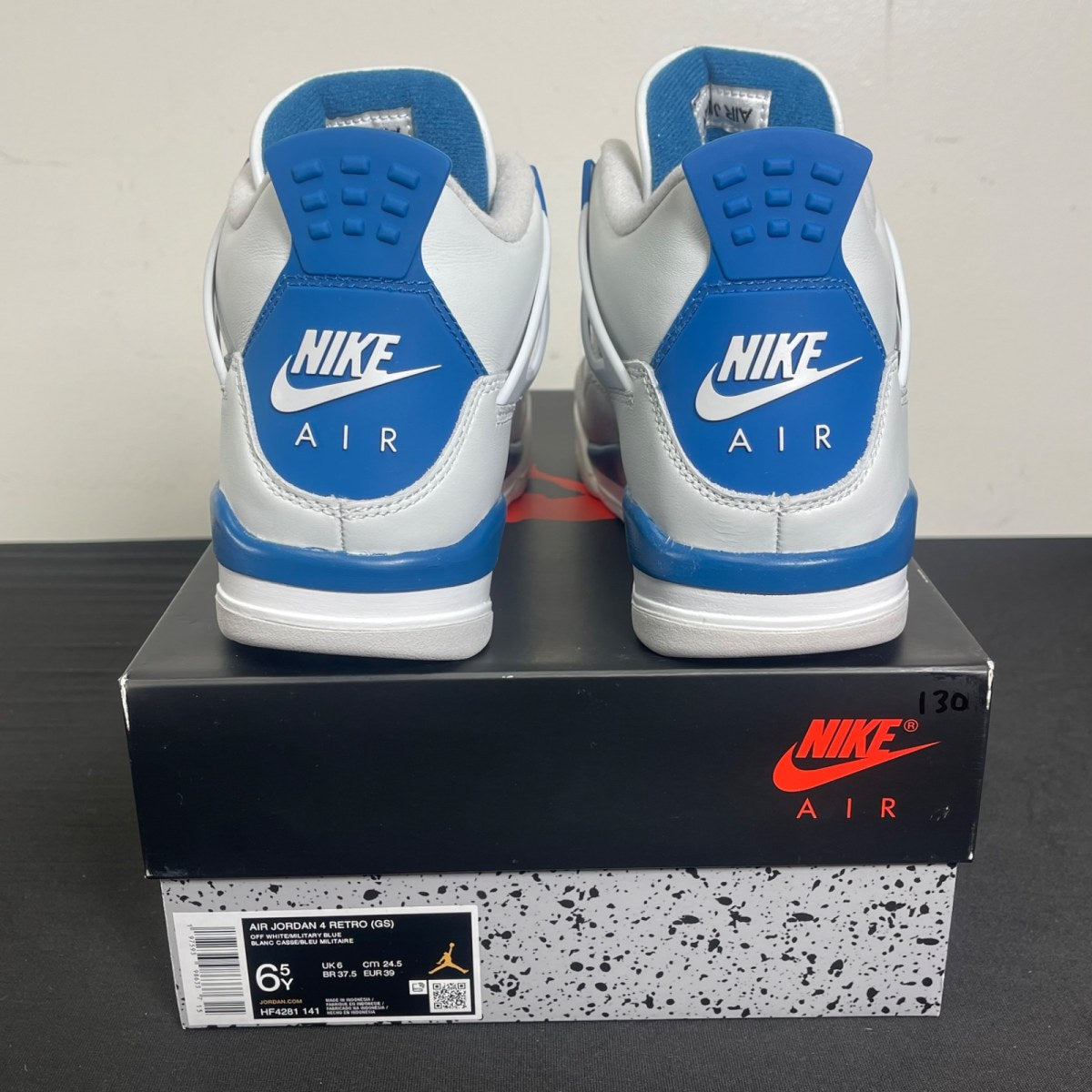 Jordan 4 Retro Military Blue (2024) (GS) 6.5Y (Moderately Worn Pre-Owned)JordanOff-White/Military Blue/Neutral Grey - Image 3