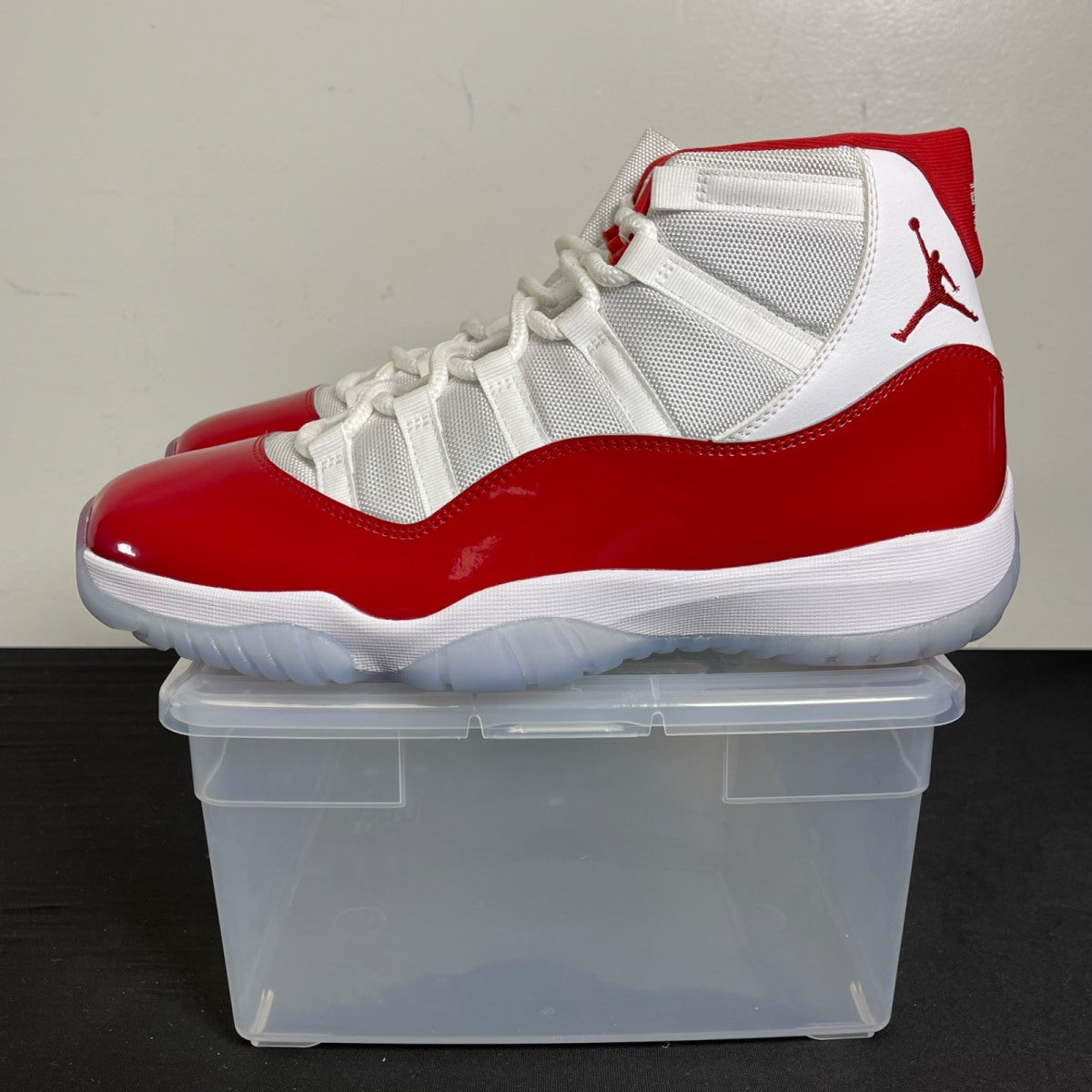 Jordan 11 Retro Cherry (2022) 11 (Moderately Worn Pre-Owned)JordanWhite/Varsity Red/Black - Image 3