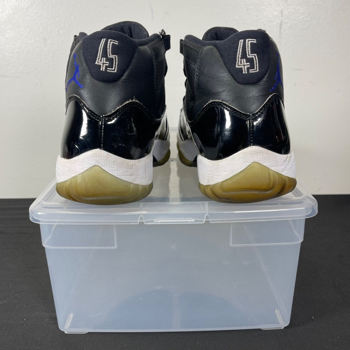 Jordan 11 Retro Space Jam (2016) 8 (Moderately Worn Pre-Owned)JordanBlack/Dark Concord-White - Image 4
