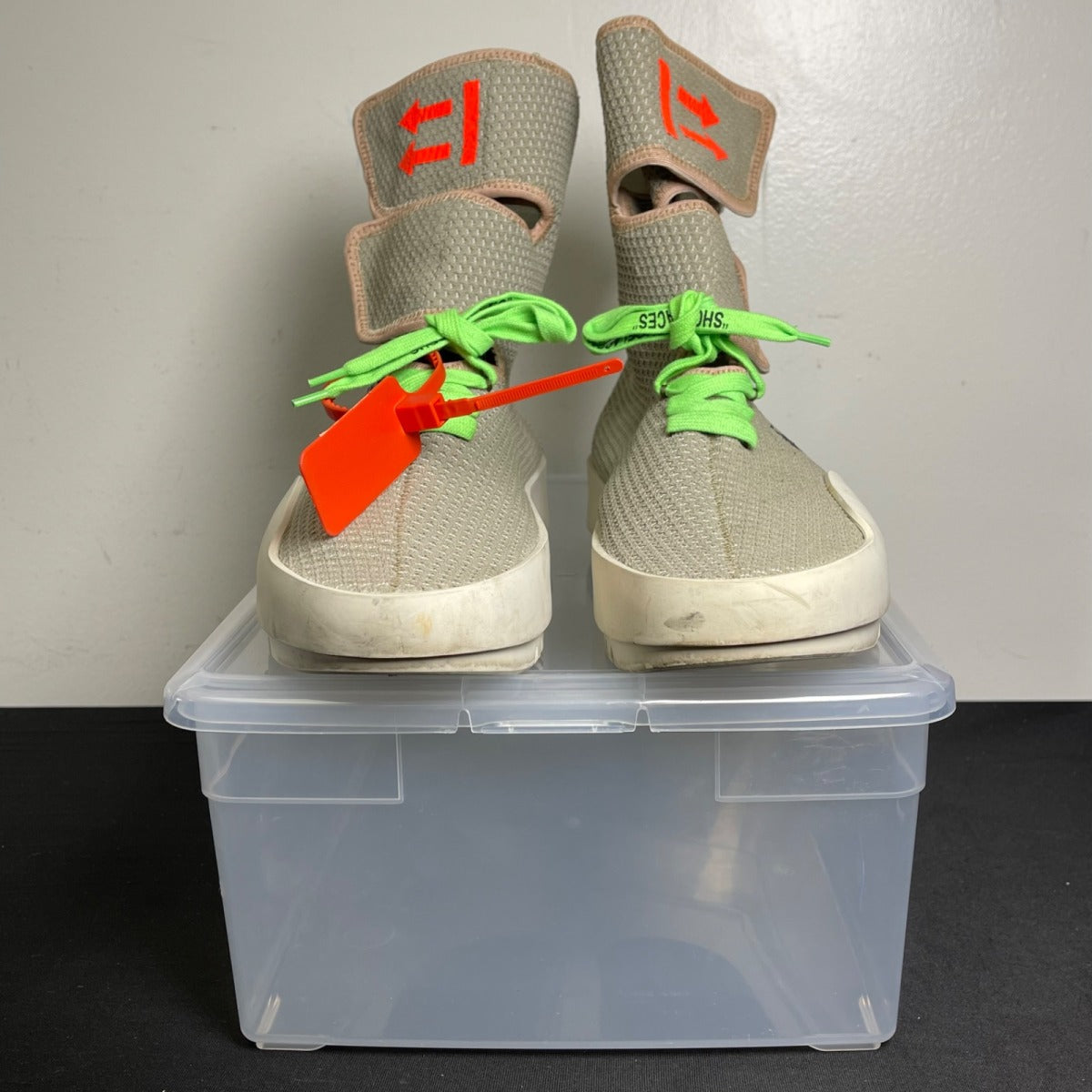 OFF-WHITE Motowrap Light Grey Black (Size 41) - Image 2