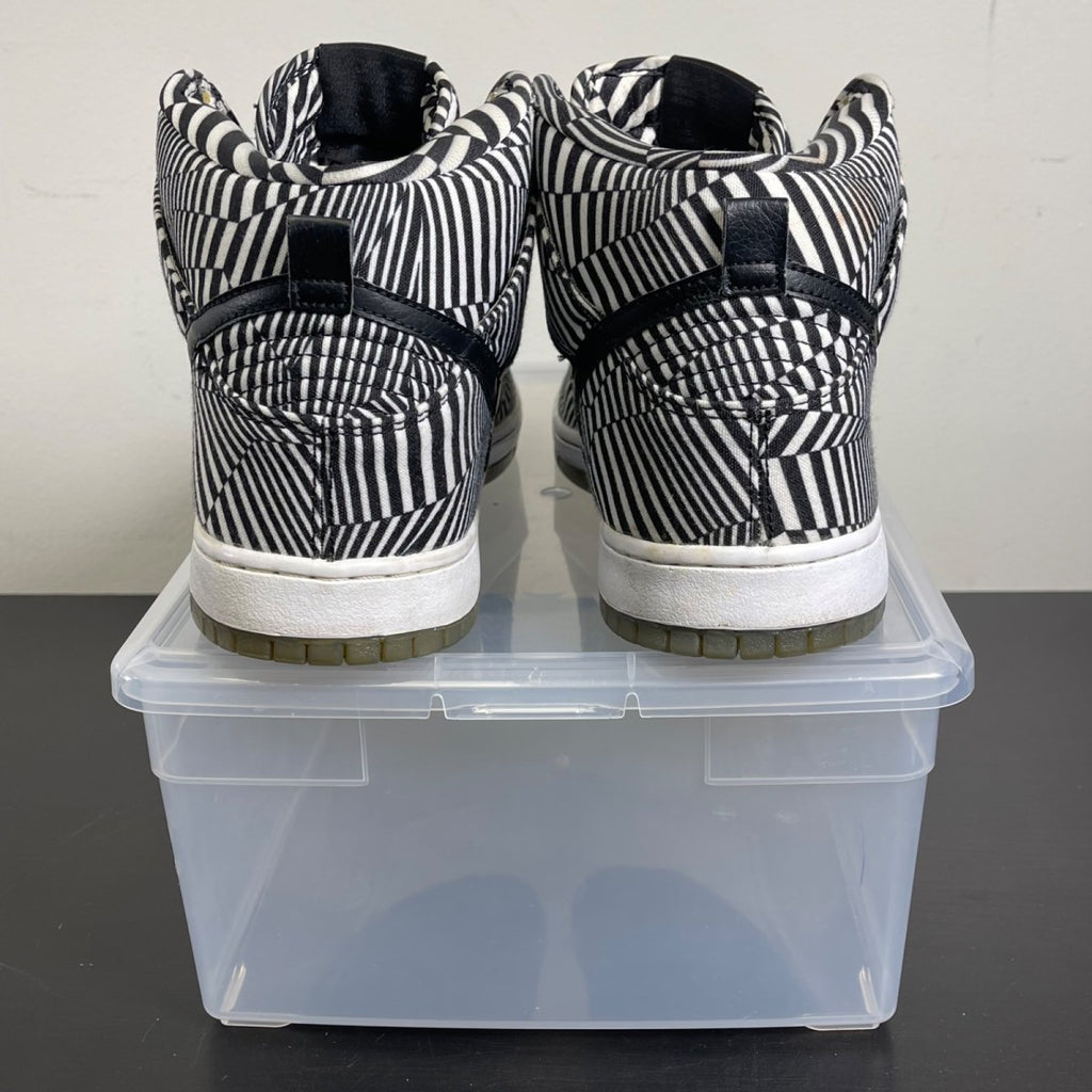 Nike SB Dunk High Concept Car 12 (Moderately Worn Pre-Owned)NikeWhite/Black - Image 4