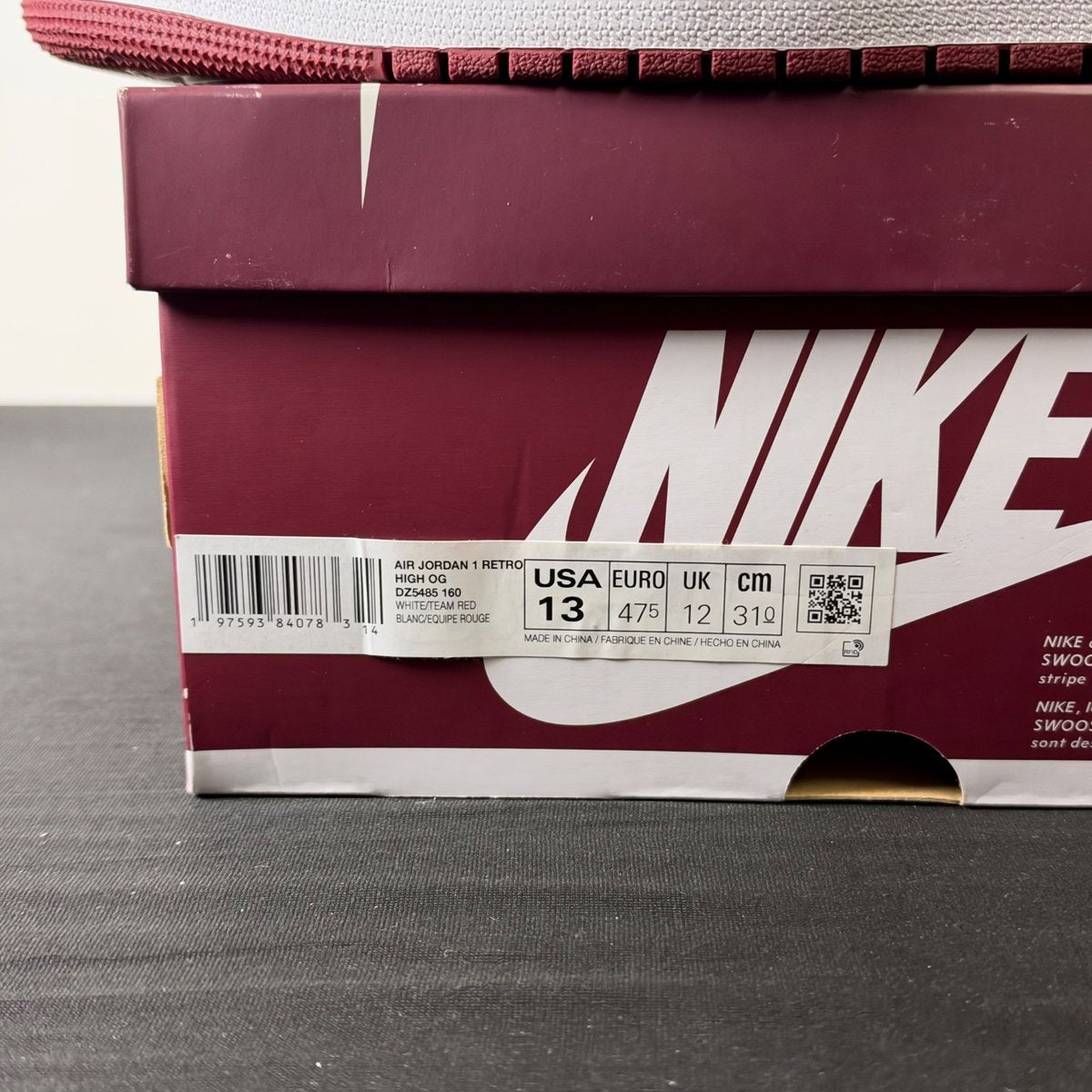 Jordan 1 Retro High OG Artisanal Team Red (Size 13) - aux