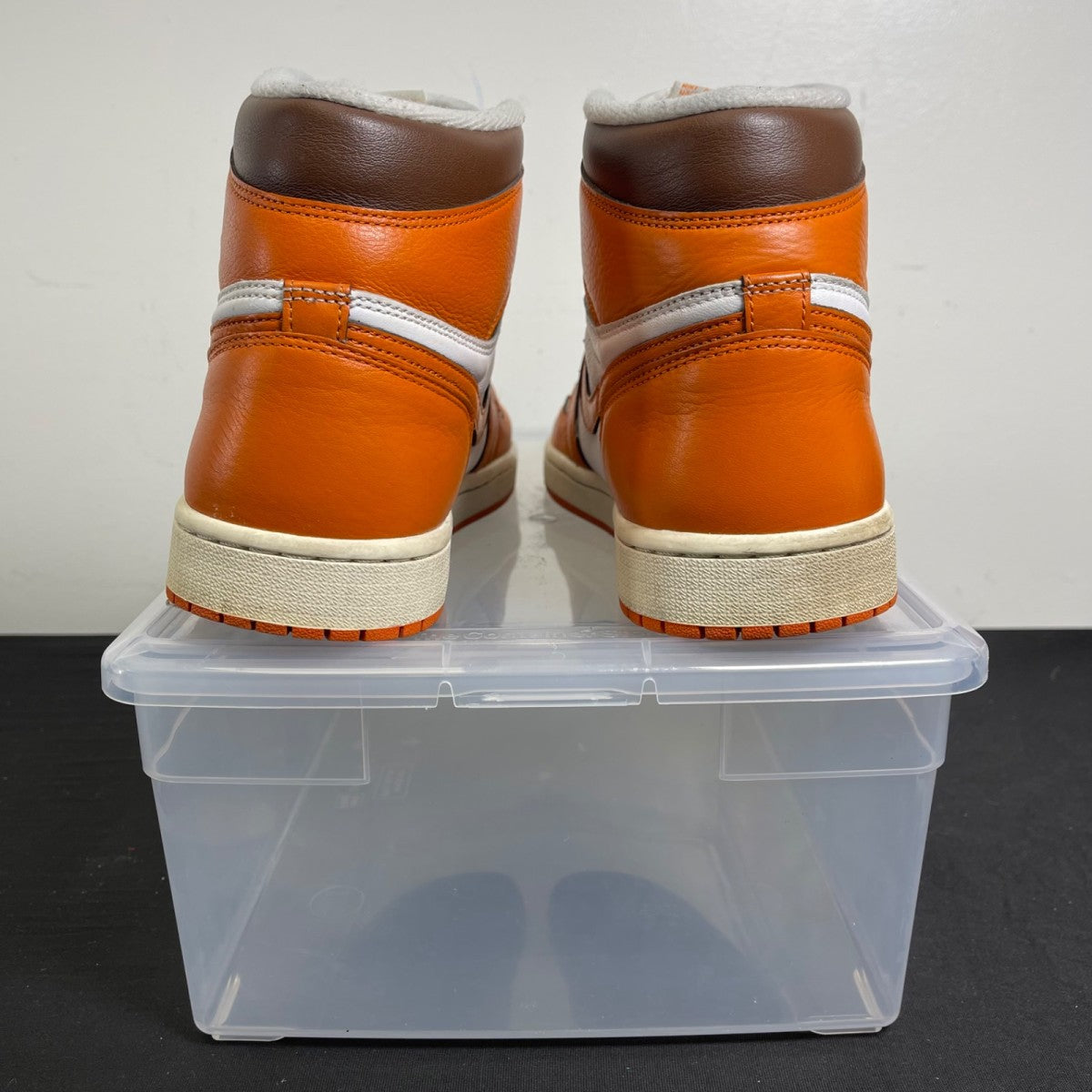 Jordan 1 Retro High OG Starfish (Women's) 12W (Moderately Worn Pre-Owned)JordanWhite/Starfish-Cacao Wow-Sail - Image 4