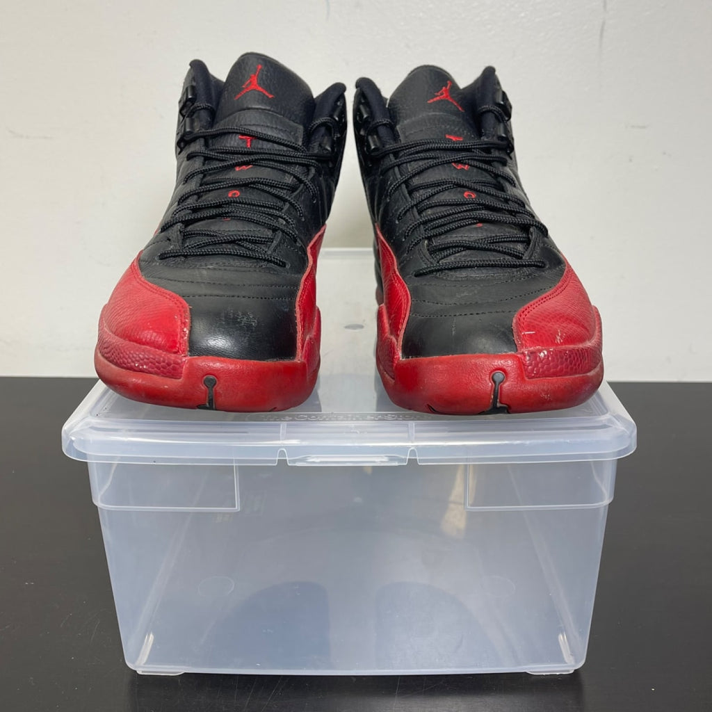 Jordan 12 Retro Flu Game (2016) 8.5 (Moderately Worn Pre-Owned)JordanBlack/Varsity Red - Image 2