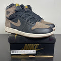 Jordan 1 Retro High OG Palomino 8 (Moderately Worn Pre-Owned)JordanBlack/Metallic Gold/Palomino/Sail - Image 1