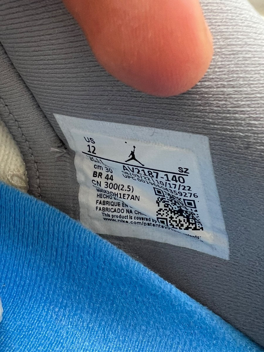 Jordan 11 Retro Low Cement Grey 12 (Heavily Worn Pre-Owned) - Image 8