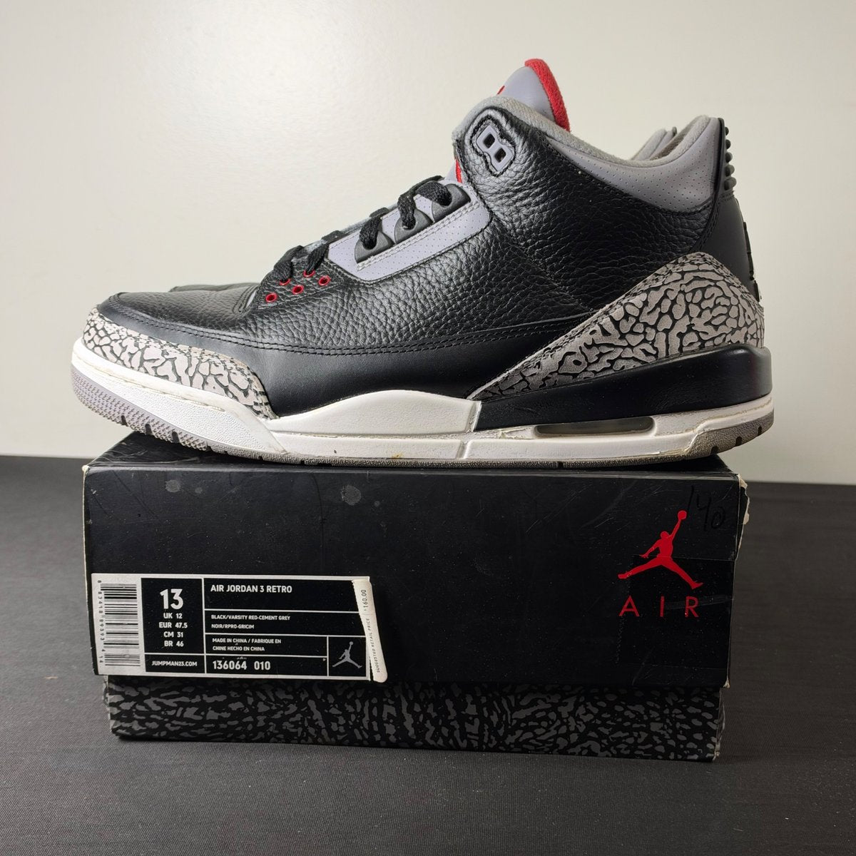 Jordan 3 Retro Black Cement (2011) (Size 13) - aux