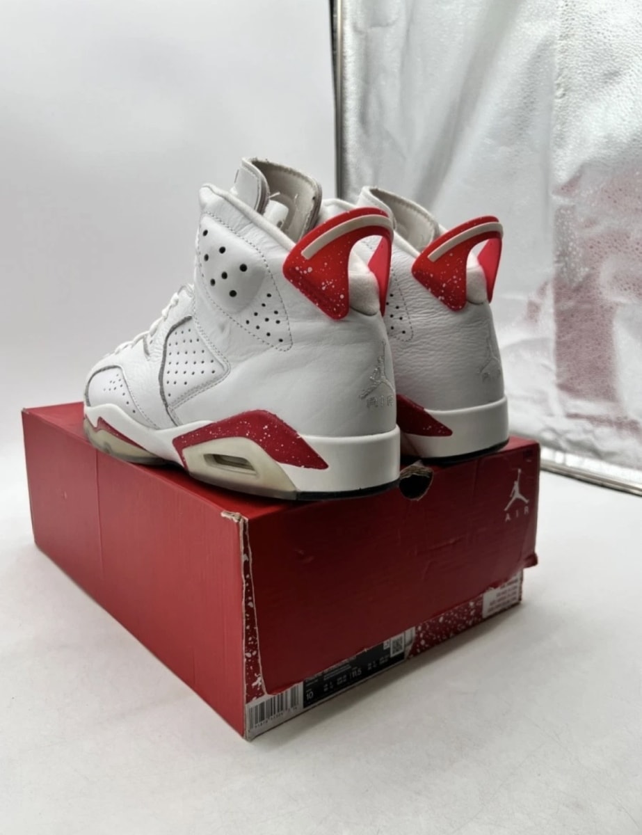 Jordan 6 Retro Red Oreo 10 (Lightly Worn Pre-Owned)JordanWhite/University Red-Black - Image 6