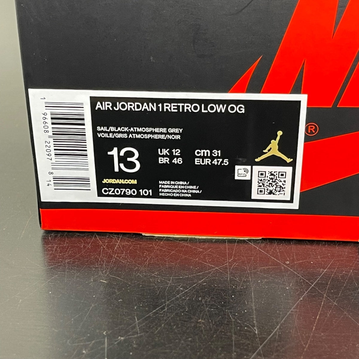 Jordan 1 Retro Low OG Atmosphere Grey 13 (Moderately Worn Pre-Owned)JordanSail/Black/Atmosphere Grey - Image 7