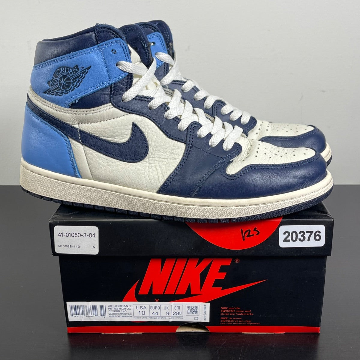 Jordan 1 Retro High Obsidian 10 (Moderately Worn Pre-Owned)JordanSail/Obsidian-University Blue - Image 1