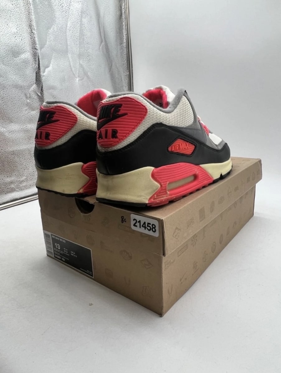Nike Air Max 90 Infrared Vintage (2013) 13 (Moderately Worn Pre-Owned)NikeSail/Cool Grey-Medium Grey-Infrared - Image 5