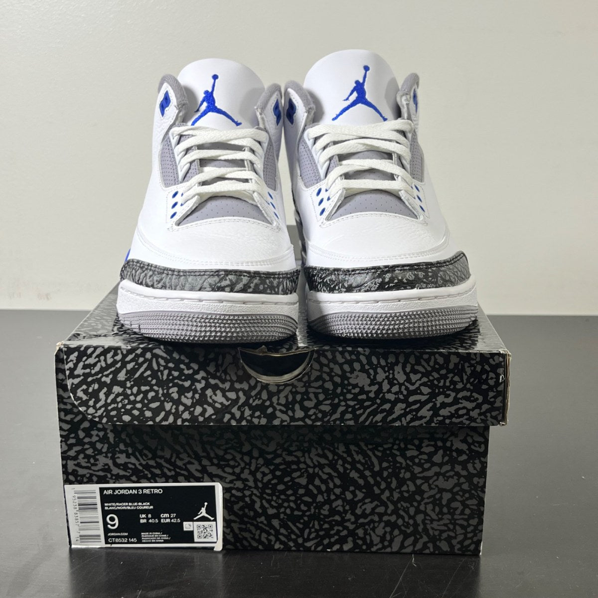Jordan 3 Retro Racer Blue (Size 9) Lightly Worn - Image 2