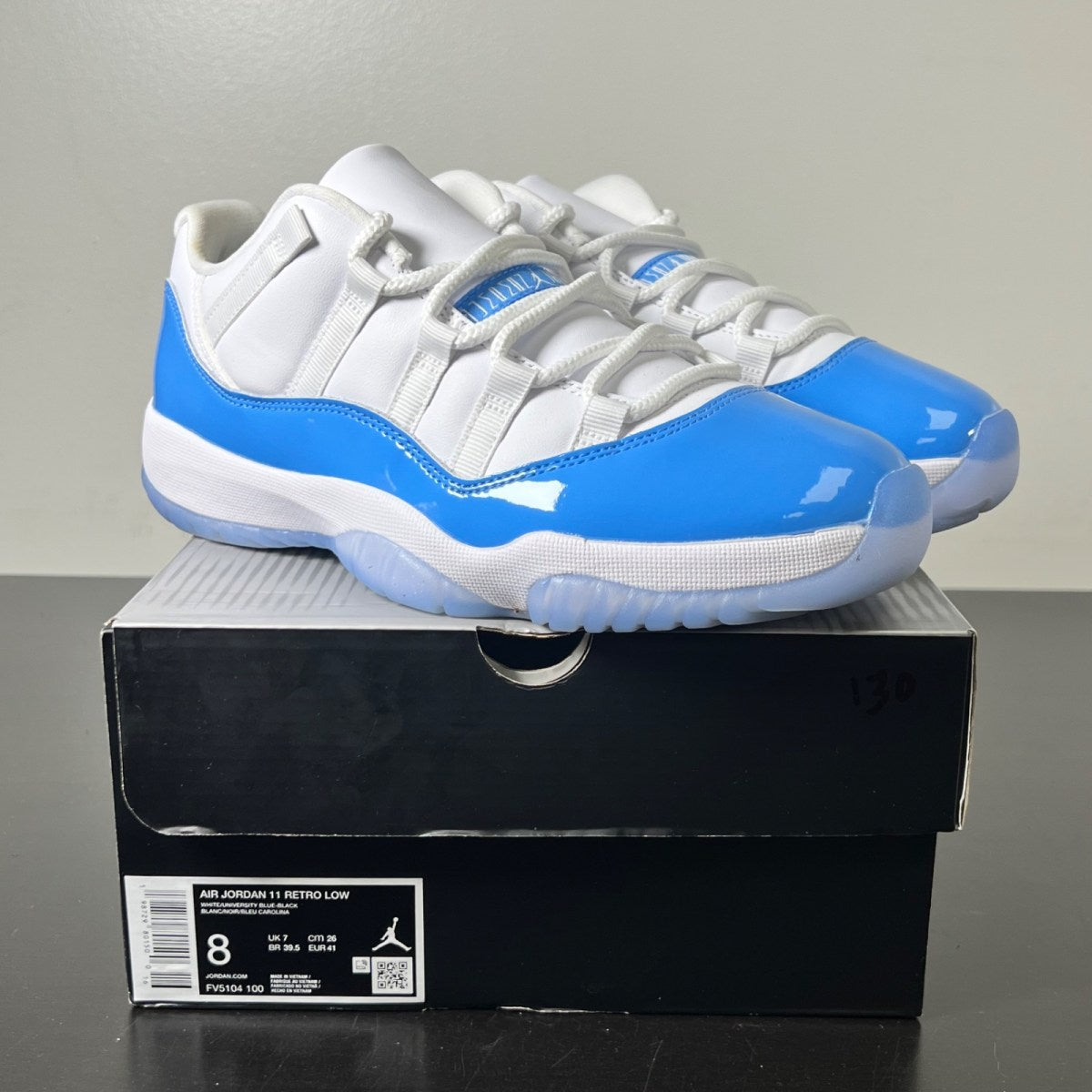 Jordan 11 Retro Low University Blue (2026) 8 (VNDS Pre-Owned)JordanWhite/University Blue/Black - Image 1