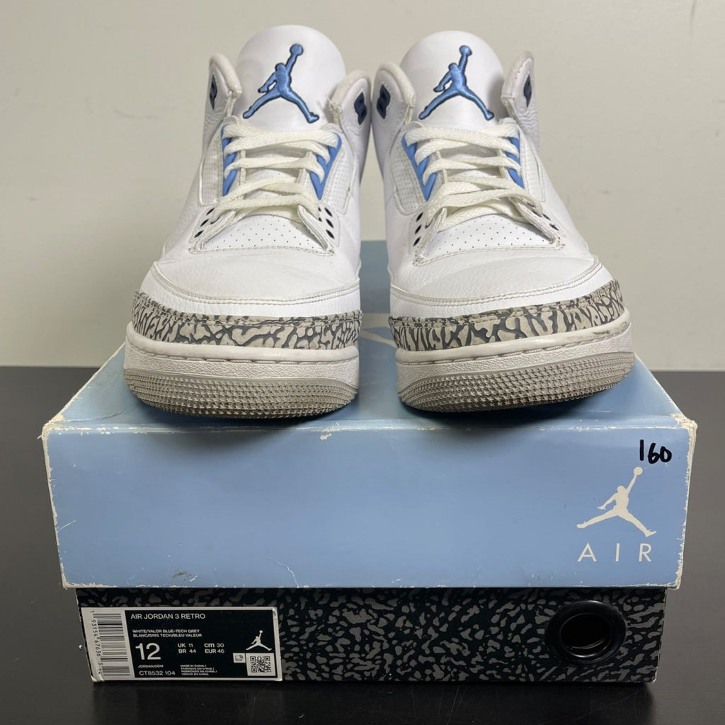 Jordan 3 Retro UNC (2020) 12 (Moderately Worn Pre-Owned)JordanWhite/Valor Blue-Tech Grey - Image 2