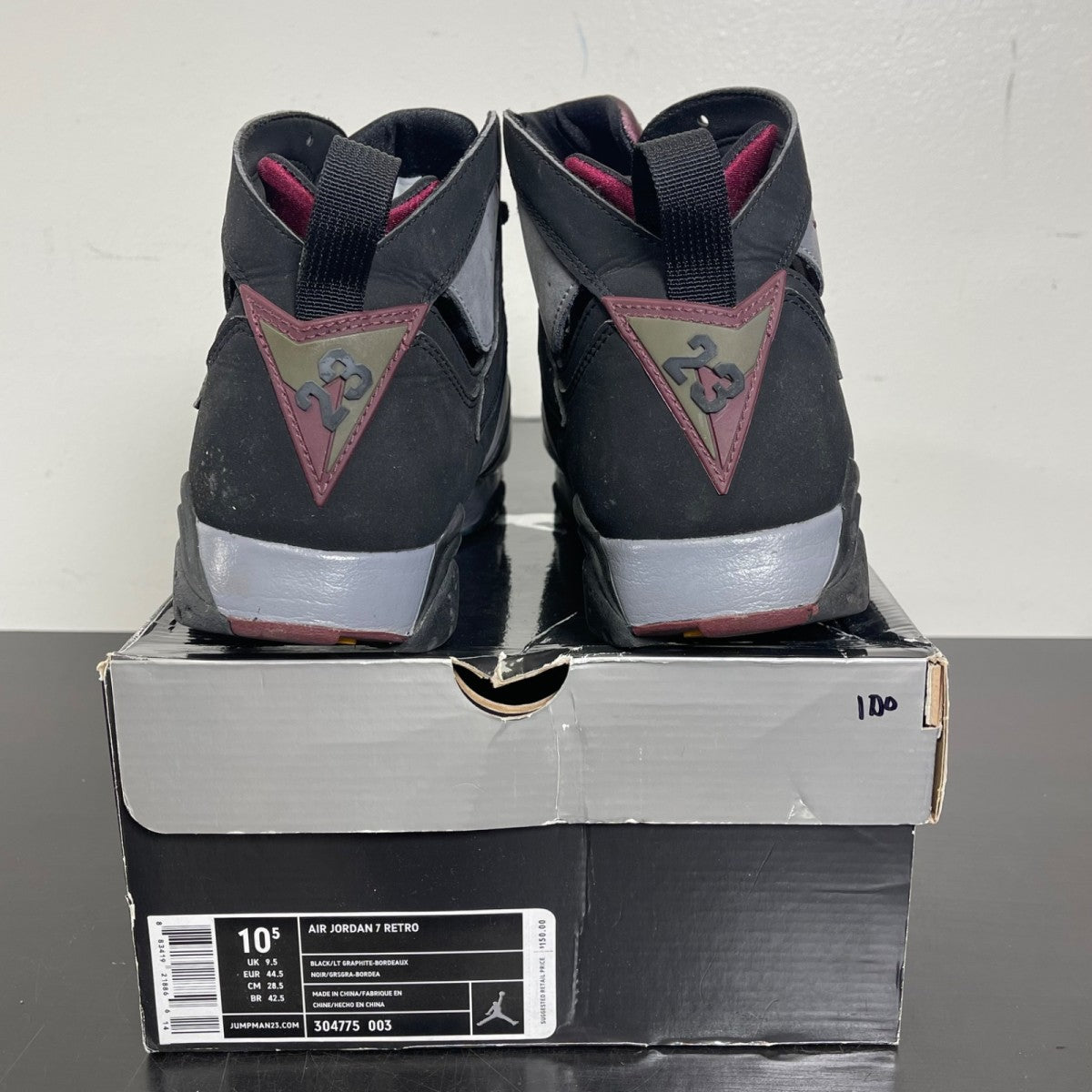 Jordan 7 Retro Bordeaux (2011) 10.5 (Moderately Worn Pre-Owned)JordanBlack/Light Graphite-Bordeaux - Image 4