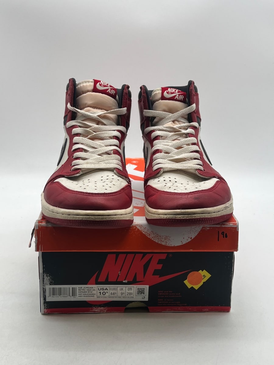 Jordan 1 Retro High OG Chicago Lost and Found 10.5 (Moderately Worn Pre-Owned)JordanVarsity Red/Black-Sail-Muslin - Image 2
