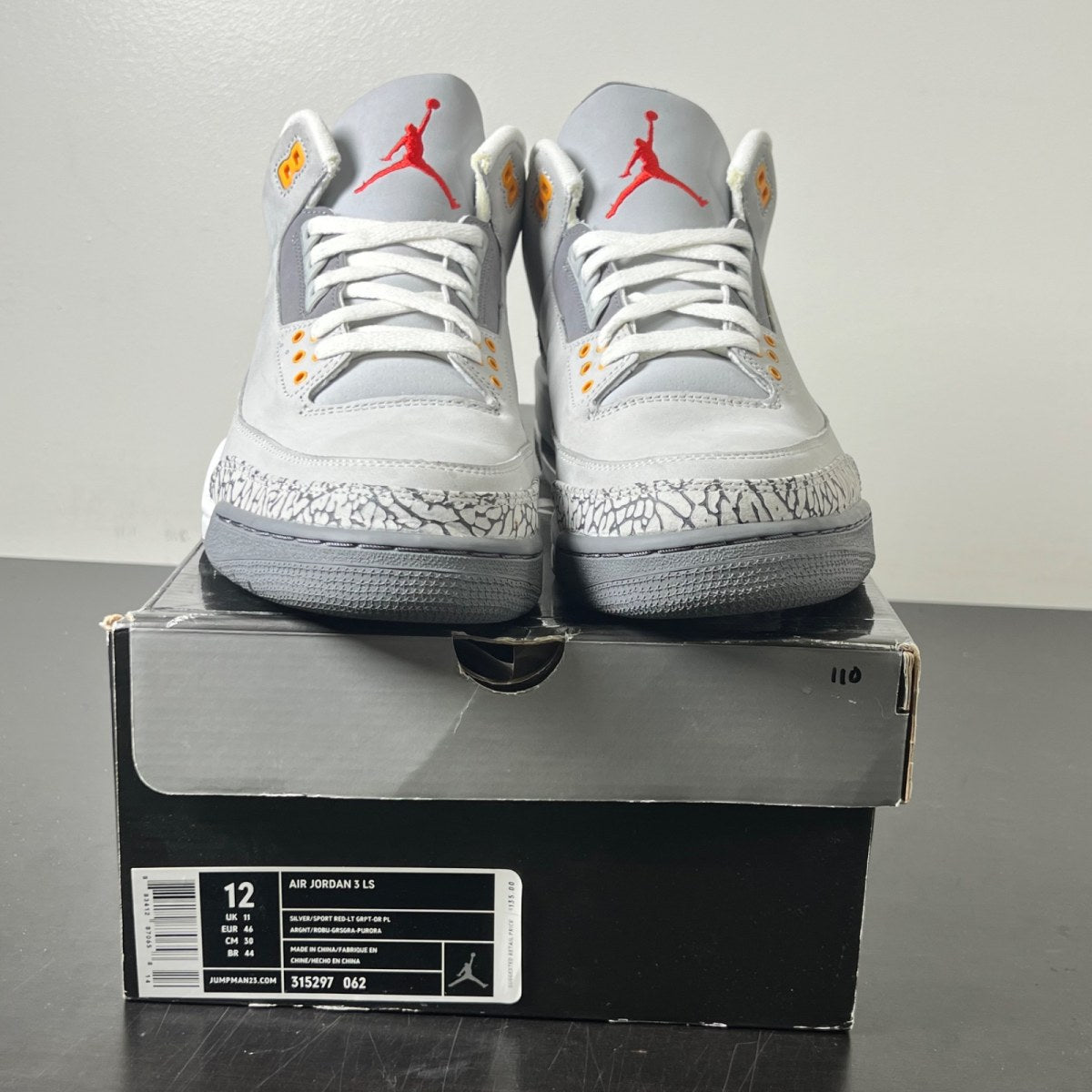 Jordan 3 Retro Cool Grey (2007) 12 (Lightly Worn Pre-Owned)JordanSilver/Sport Red-Light Graphite-Orange Peel - Image 2