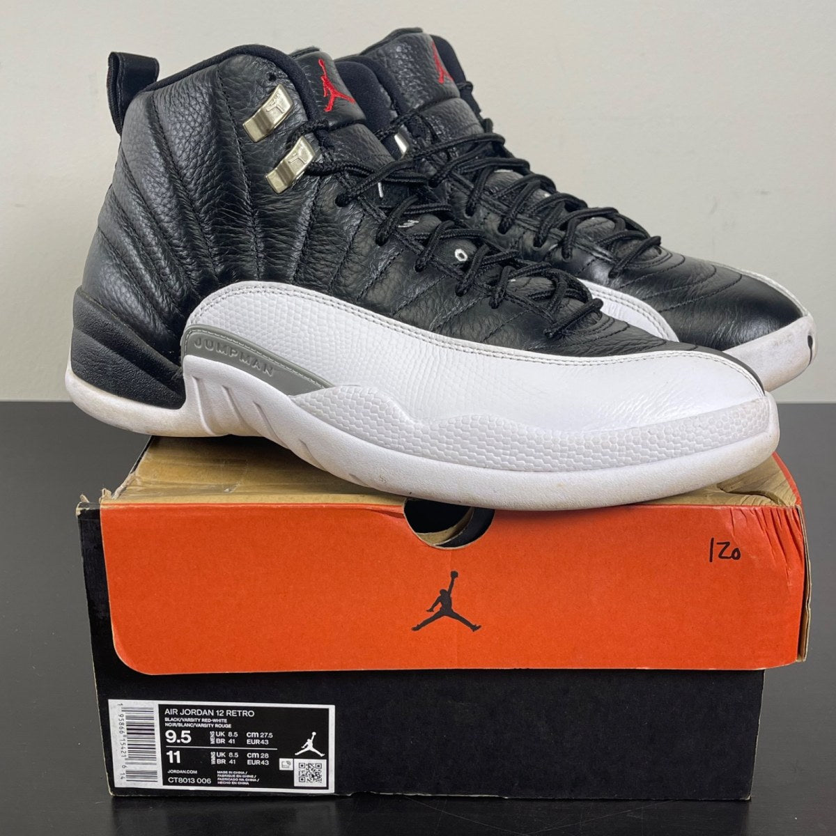 Jordan 12 Retro Playoffs (2022) 9.5 (Moderately Worn Pre-Owned)JordanBlack/Varsity Red-White - Image 1