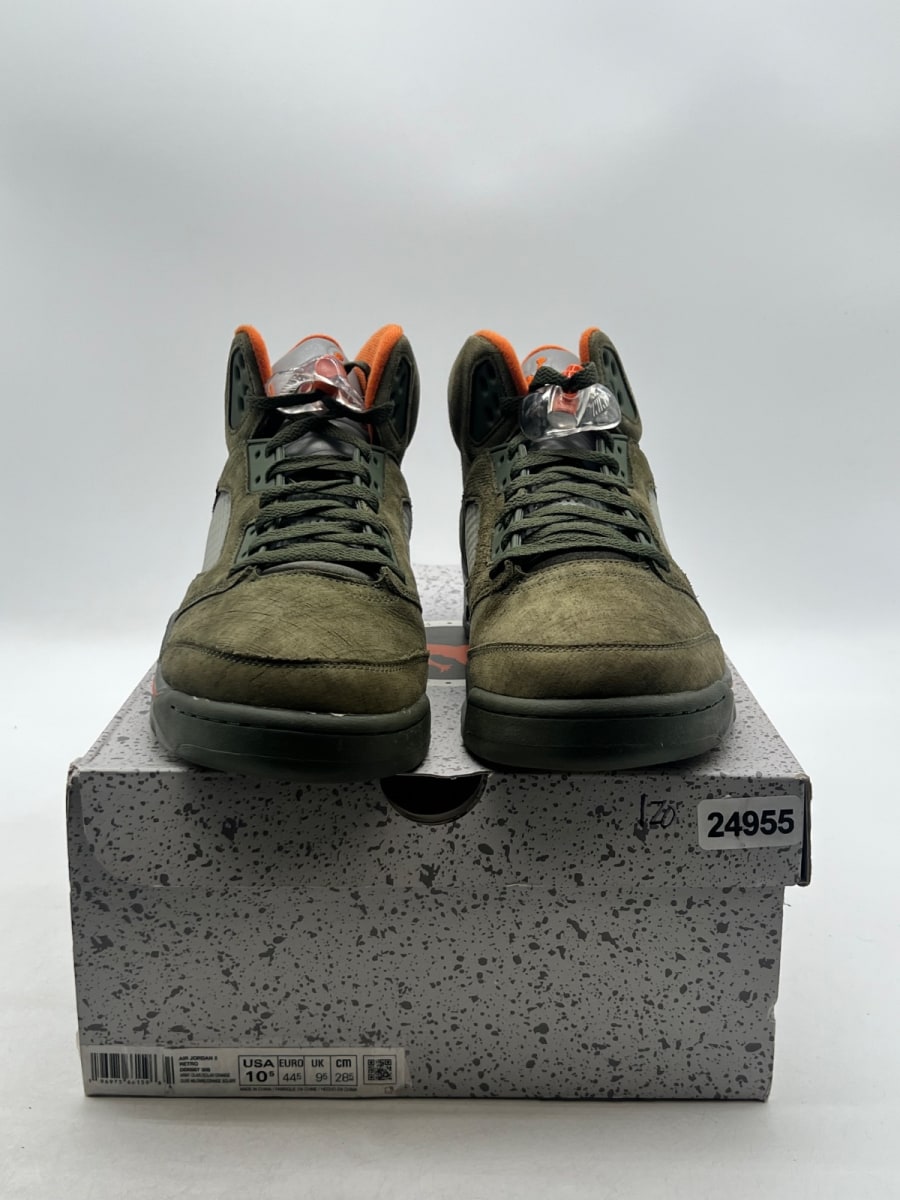 Jordan 5 Retro Olive (2024) 10.5 (Moderately Worn Pre-Owned)JordanArmy Olive/Solar Orange - Image 2