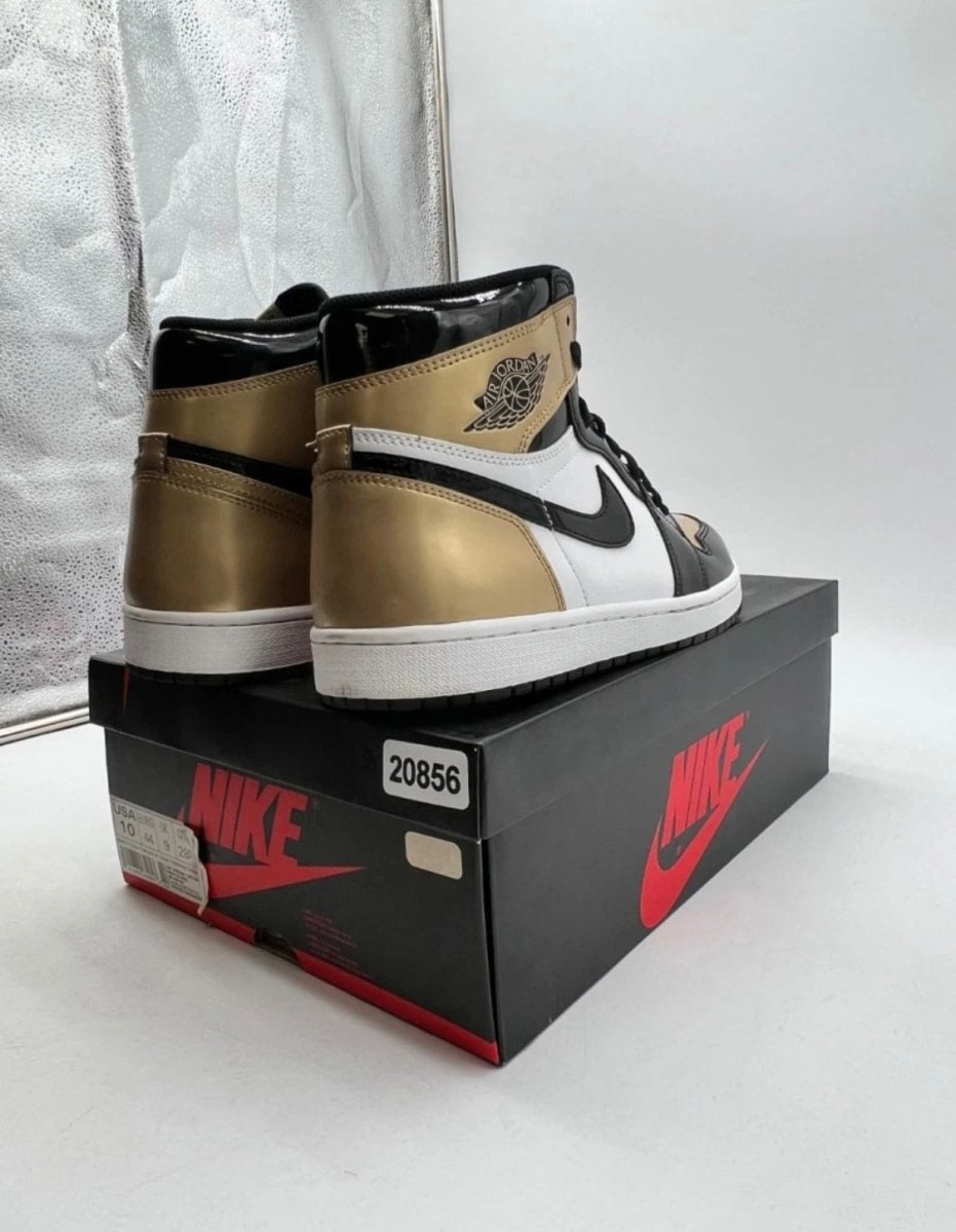 Jordan 1 Retro High NRG Patent Gold Toe 10 (Moderately Worn Pre-Owned)JordanBlack/Metallic Gold-Summit White - Image 5