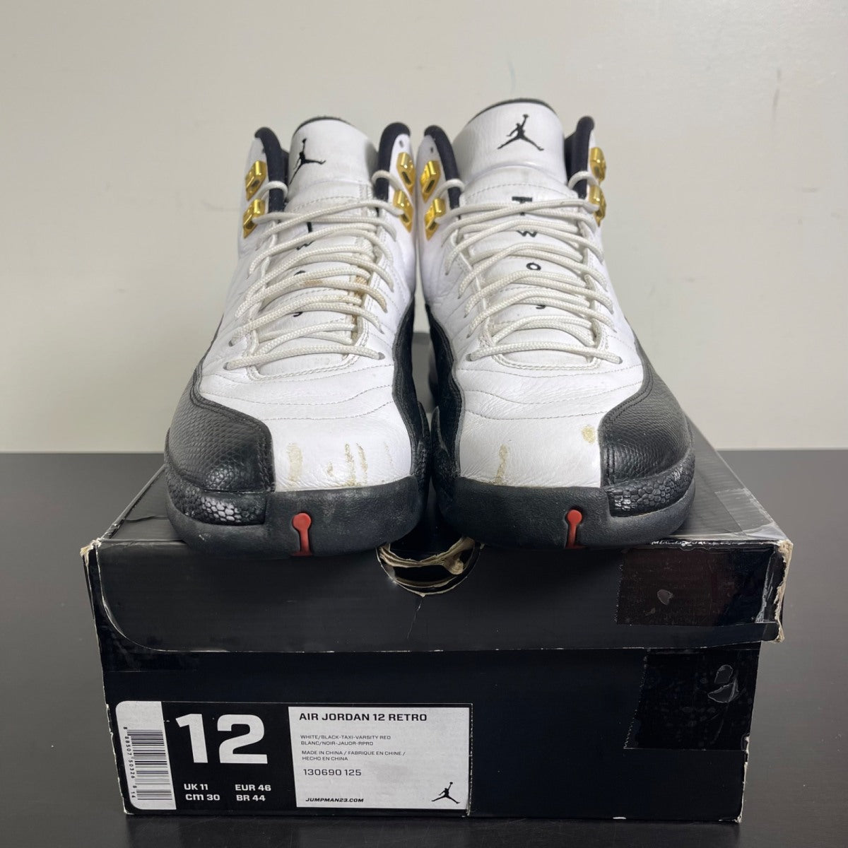 Jordan 12 Retro Taxi (2013) 12 (Moderately Worn Pre-Owned)JordanWhite/Black-Taxi - Image 2