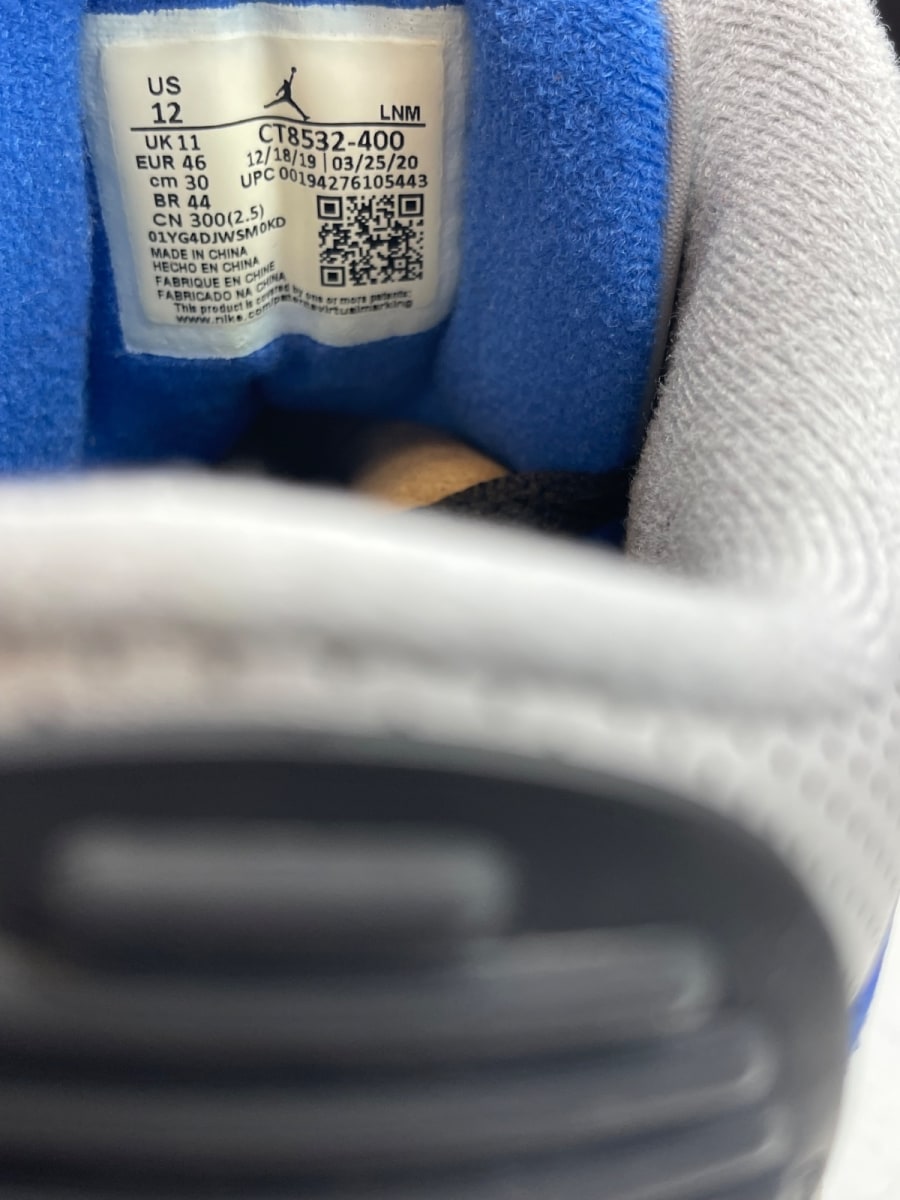 Jordan 3 Retro Varsity Royal Cement 12 (Moderately Worn Pre-Owned) - Image 8