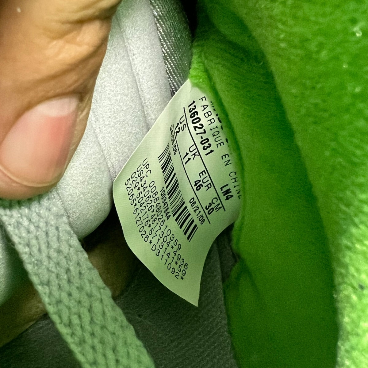 Jordan 5 Retro Green Bean 12 (Moderately Worn Pre-Owned)JordanSilver-Green Bean-Flint Grey 3M - Image 6