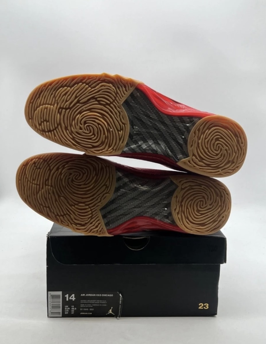 Jordan 23 Chicago 14 (Lightly Worn Pre-Owned)JordanUniversity Red/University Red-Gum Yellow - Image 8