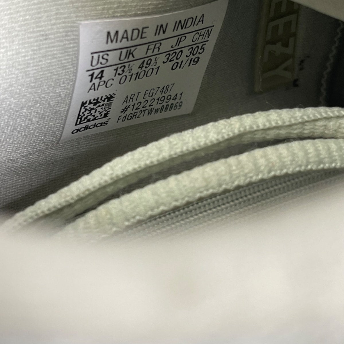 adidas Yeezy Boost 700 Salt 14 (Moderately Worn Pre-Owned)adidasSalt/Salt/Salt - Image 6