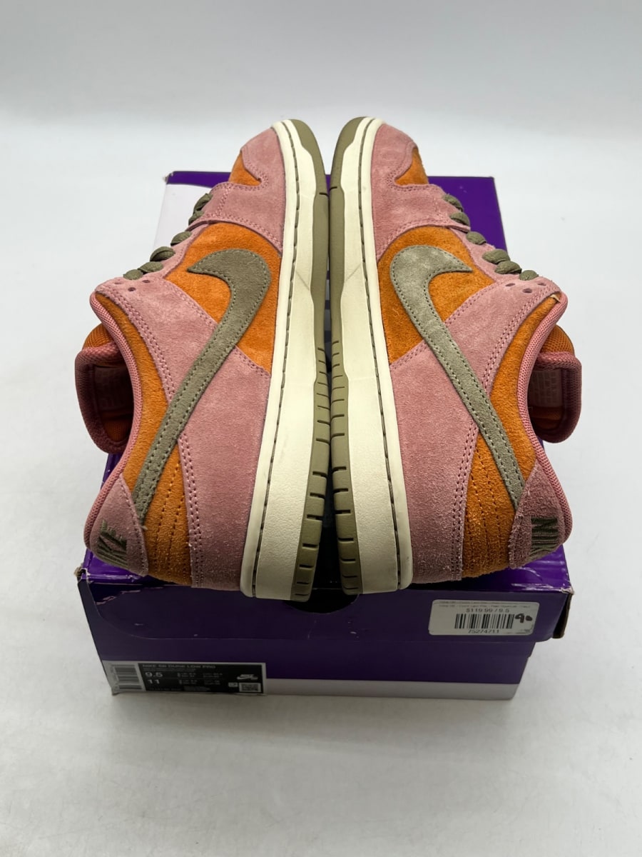 Nike SB Dunk Low Red Stardust 9.5 (Lightly Worn Pre-Owned)NikeRed Stardust/Neutral Olive-Monarch-Coconut Milk - Image 9