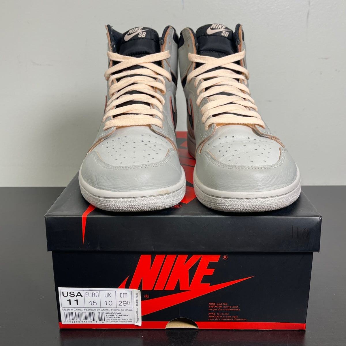 Jordan 1 Retro High OG Defiant SB NYC to Paris 11 (Moderately Worn Pre-Owned)JordanLight Bone/Black-Crimson Tint-Hyper Pink - Image 2