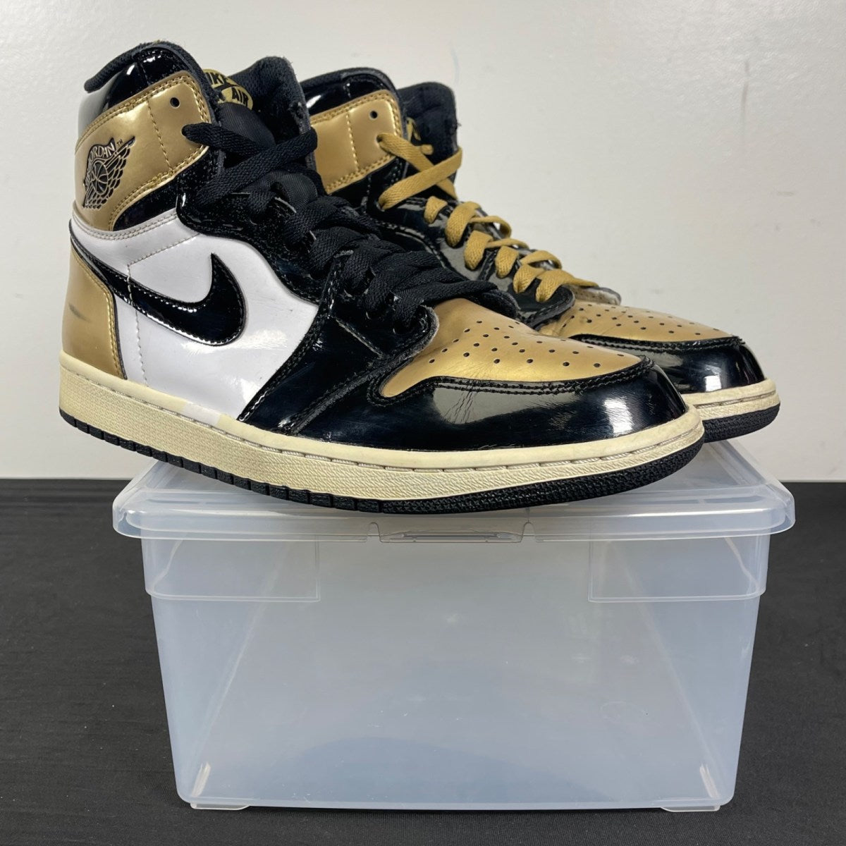 Jordan 1 Retro High NRG Patent Gold Toe 10 (Moderately Worn Pre-Owned)JordanBlack/Metallic Gold-Summit White - Image 1