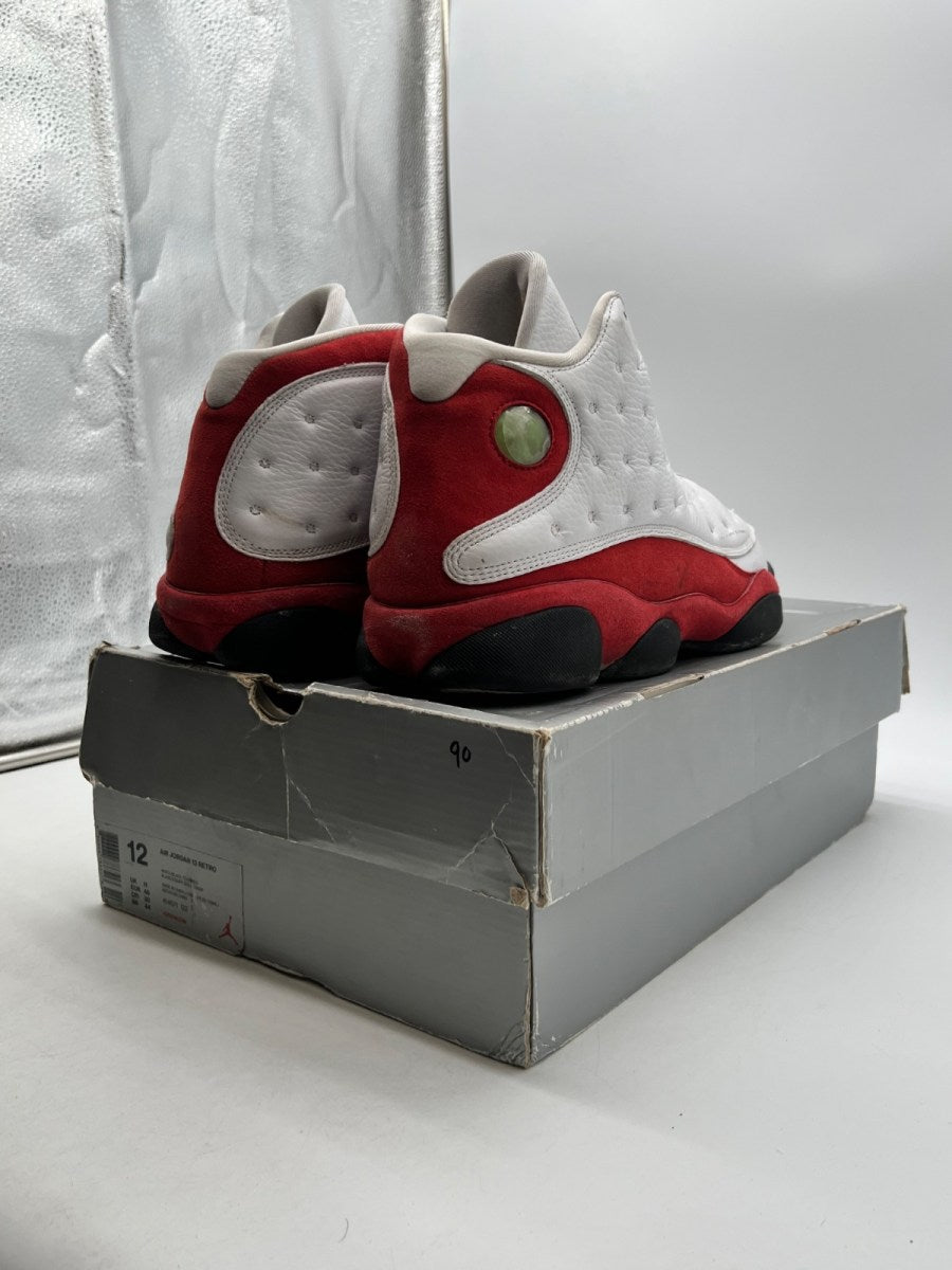 Jordan 13 Retro OG Chicago (2017) 12 (Heavily Worn Pre-Owned)JordanWhite/Black-True Red - Image 4