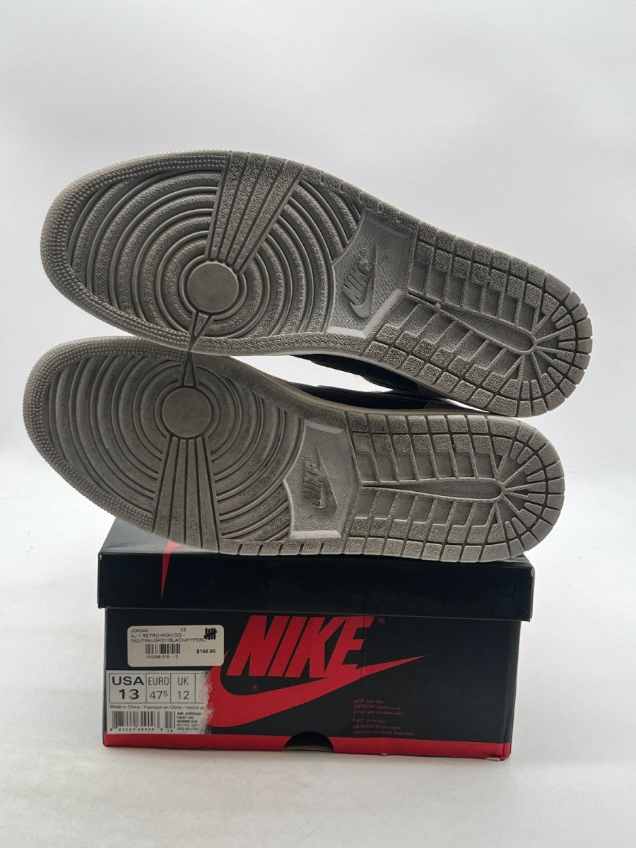 Jordan 1 Retro High Neutral Grey Hyper Crimson 13 (Moderately Worn Pre-Owned) - Image 8
