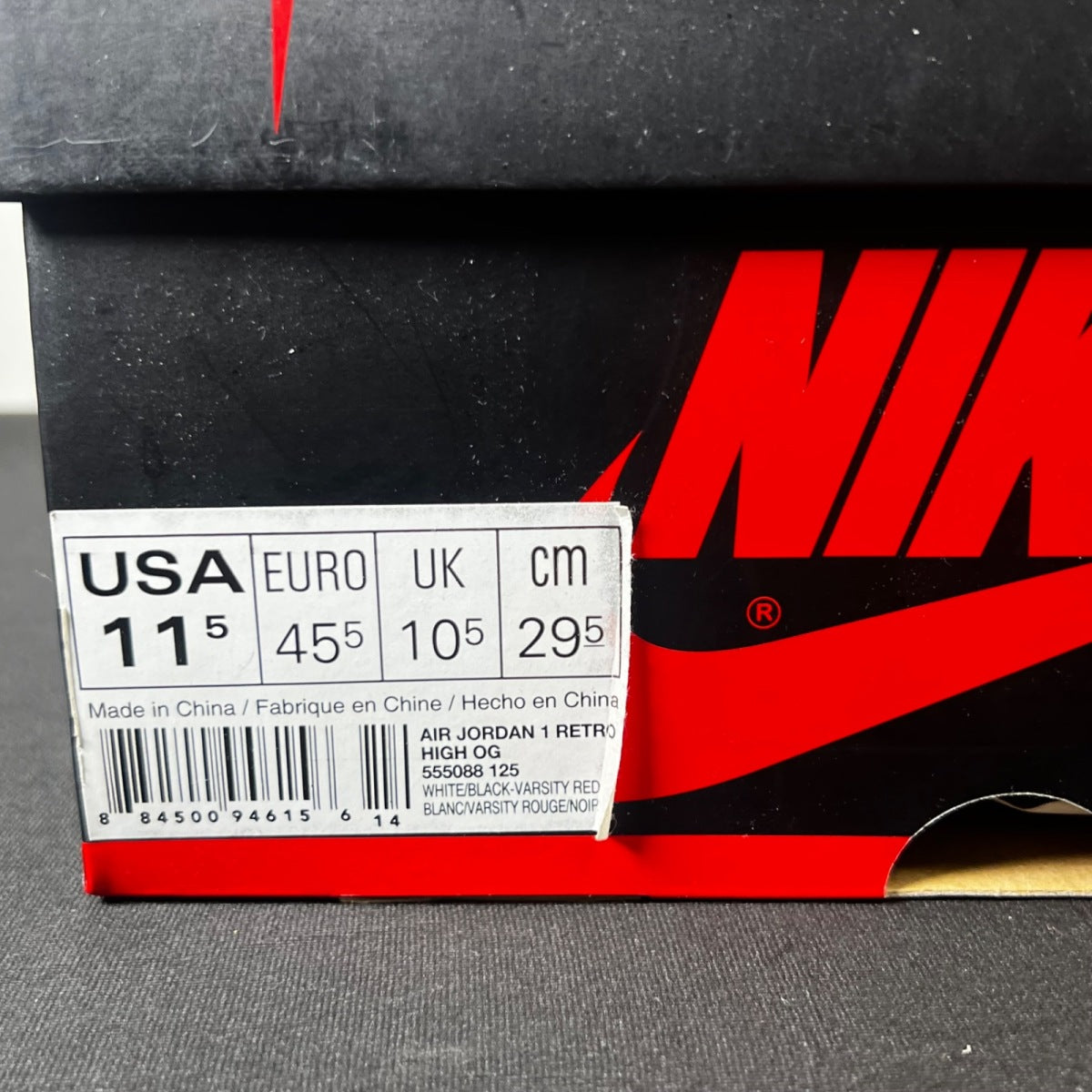 Jordan 1 Retro Black Toe (2016) 11.5 (Lightly Worn Pre-Owned)JordanWhite/Varsity Red/Black - Image 4