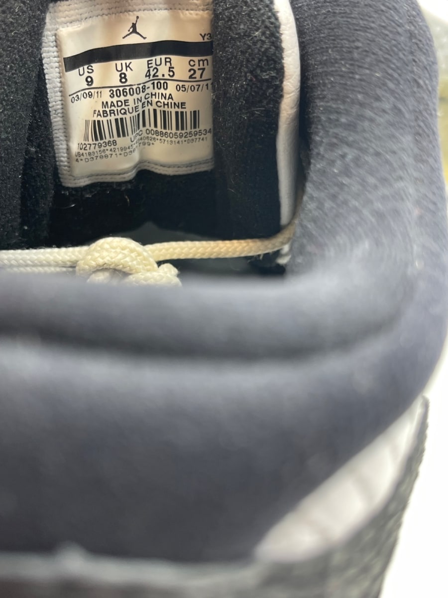 Air Jordan 11 Retro Low IE 'White Black' 9 (Moderately Worn Pre-Owned) - Image 8